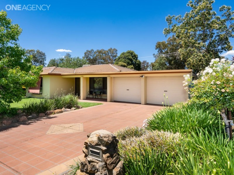 29 Goborra Street, Glenfield Park NSW 2650