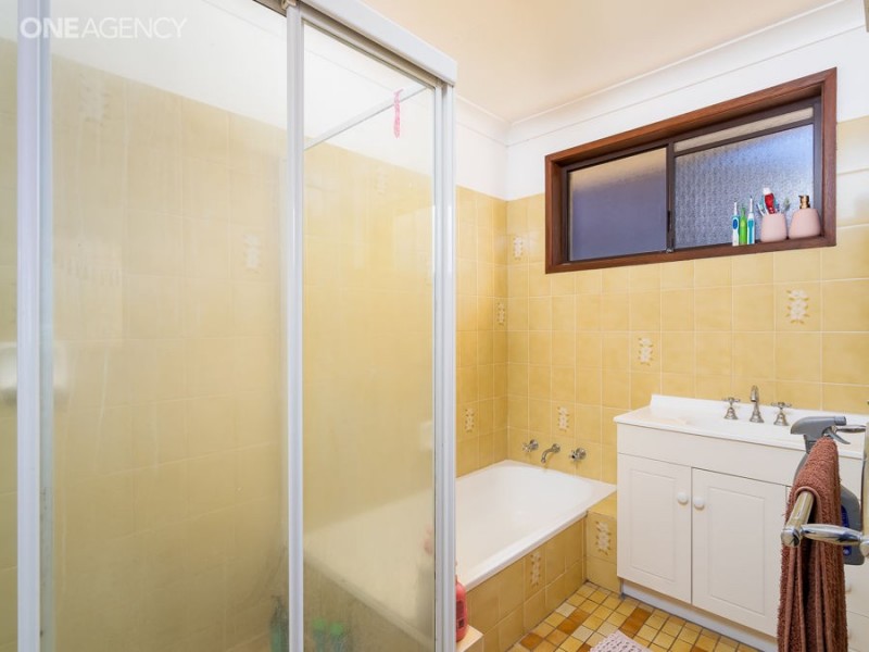 29 Goborra Street, Glenfield Park NSW 2650