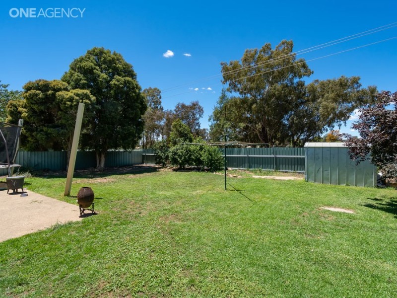 29 Goborra Street, Glenfield Park NSW 2650