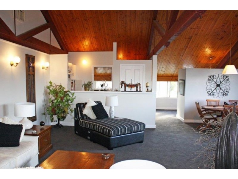 158 GREEN STREET, Lockhart NSW 2656