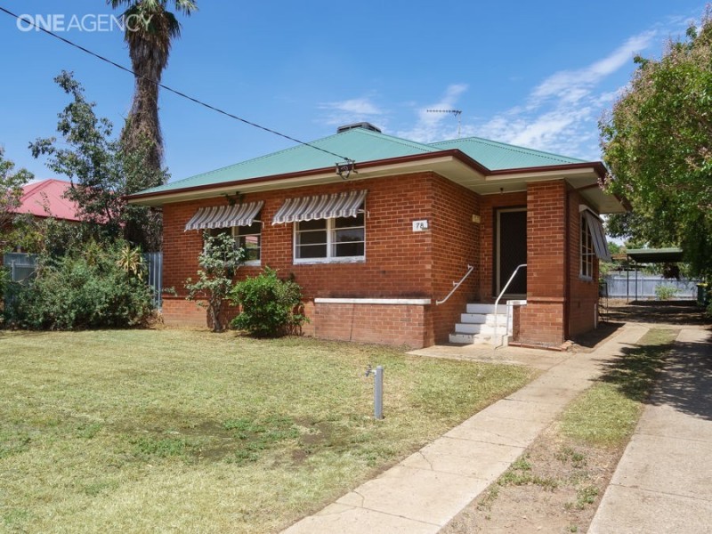 78 Fernleigh Road, Mount Austin NSW 2650