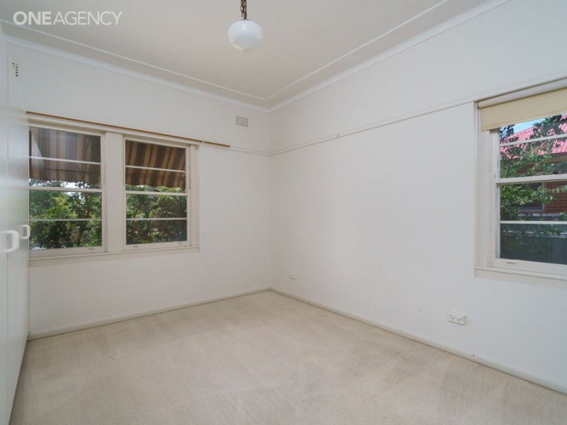 78 Fernleigh Road, Mount Austin NSW 2650