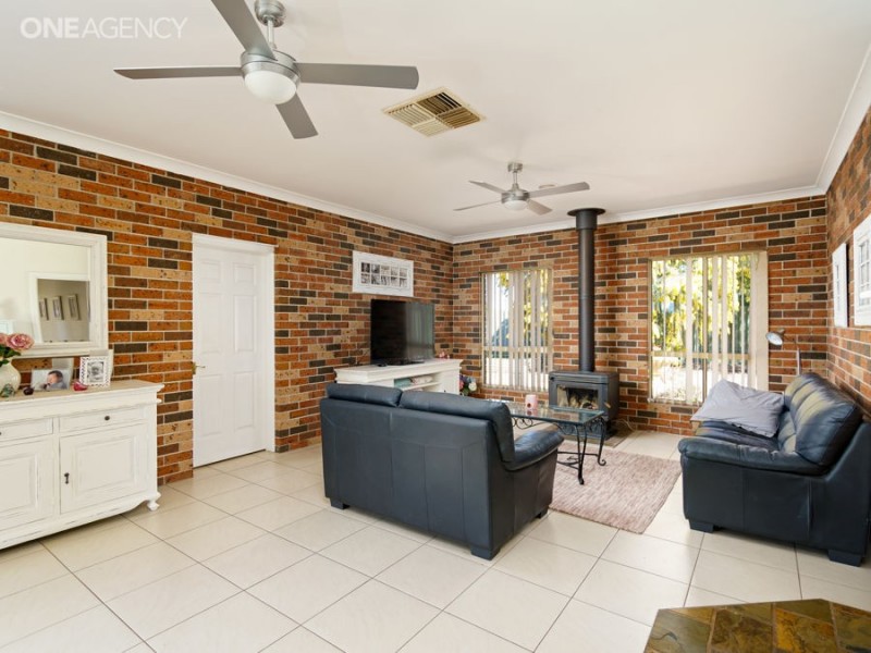 29 Booth Street, Coolamon NSW 2701