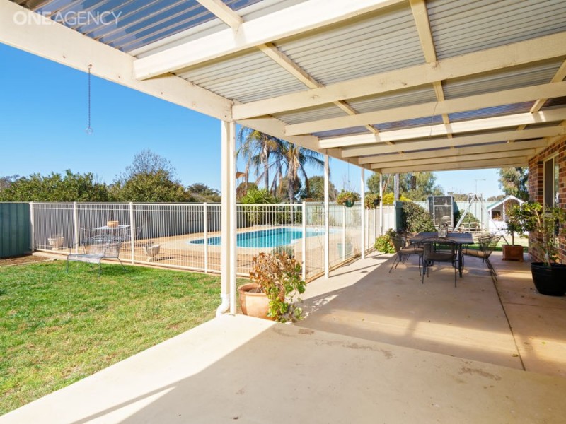29 Booth Street, Coolamon NSW 2701