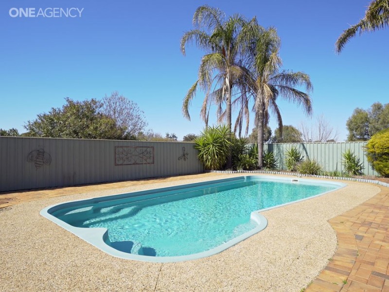 29 Booth Street, Coolamon NSW 2701