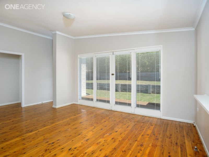 35 Warrawong Street, Kooringal NSW 2650