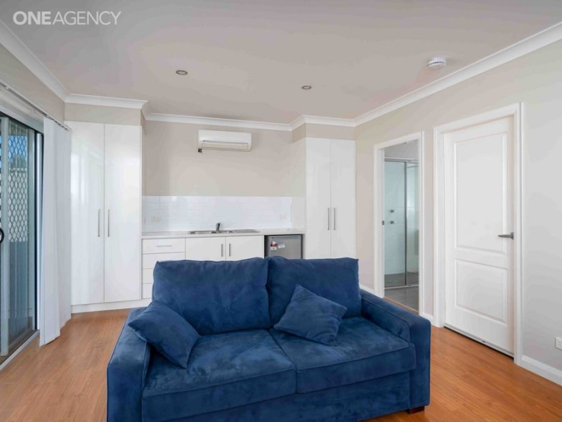 4 Buckley Court, Lake Albert NSW 2650