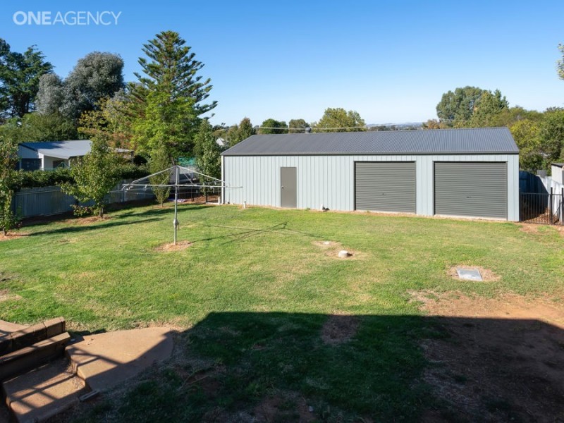 101 Meadow Street, Kooringal NSW 2650