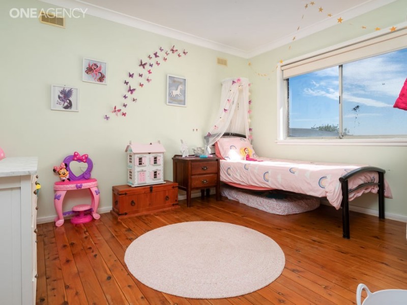 5 COOGAN STREET, Mount Austin NSW 2650