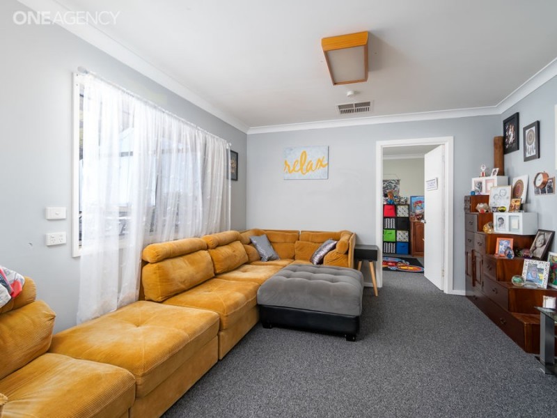 5 COOGAN STREET, Mount Austin NSW 2650