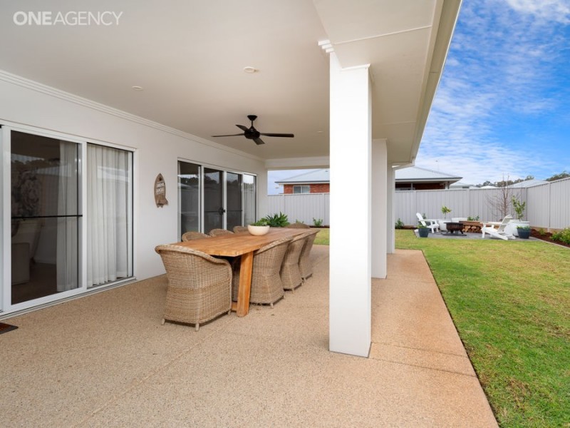 17 Coppabella Drive, Gobbagombalin NSW 2650