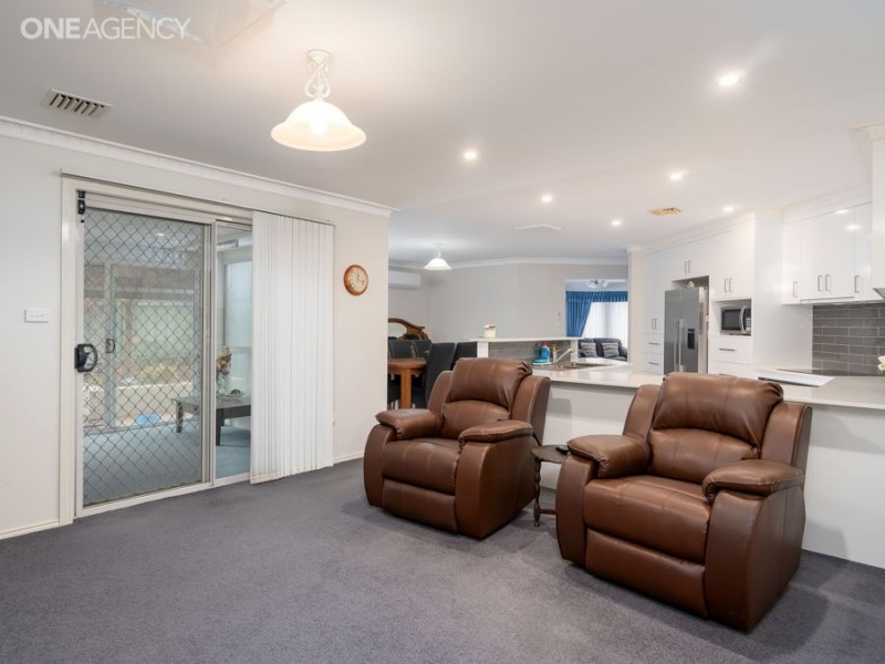 40 Fay Avenue, Kooringal NSW 2650