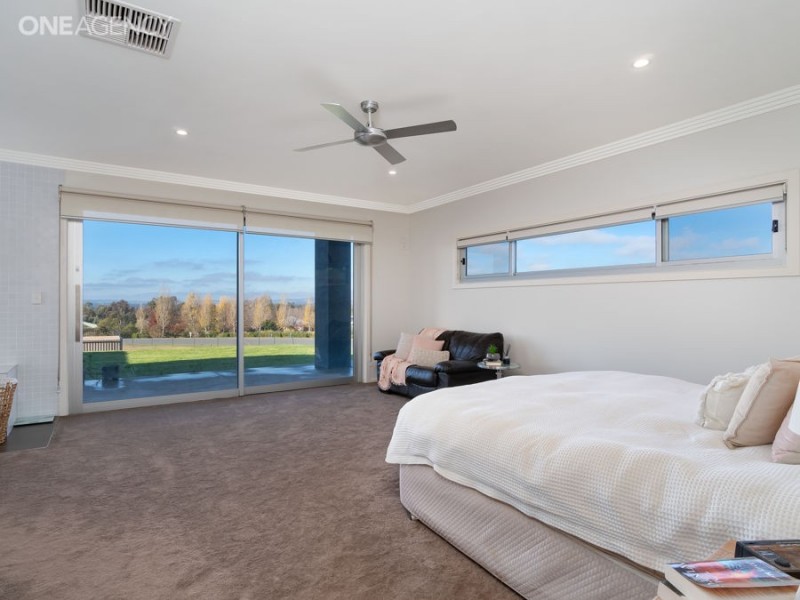 20 Peppermint Drive, Springvale NSW 2650