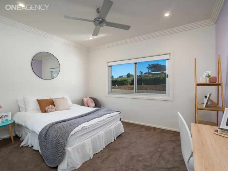 20 Peppermint Drive, Springvale NSW 2650