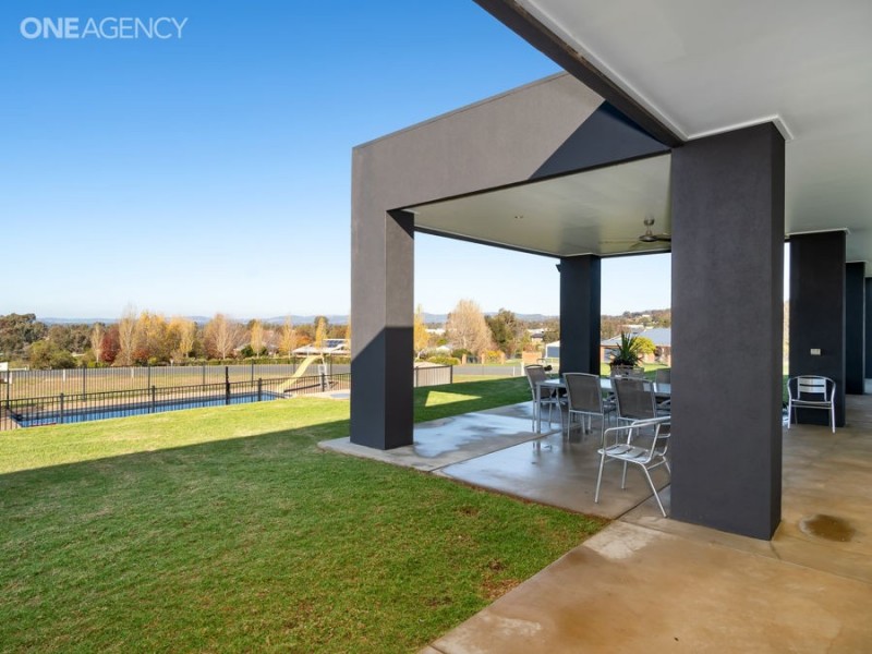 20 Peppermint Drive, Springvale NSW 2650