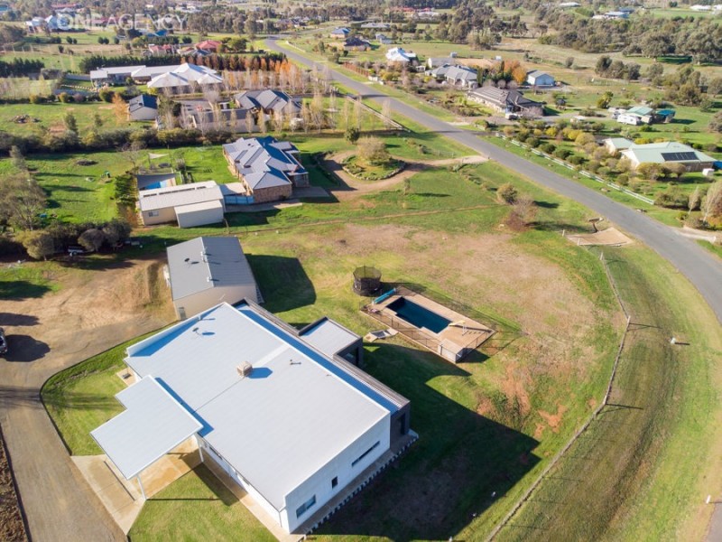 20 Peppermint Drive, Springvale NSW 2650