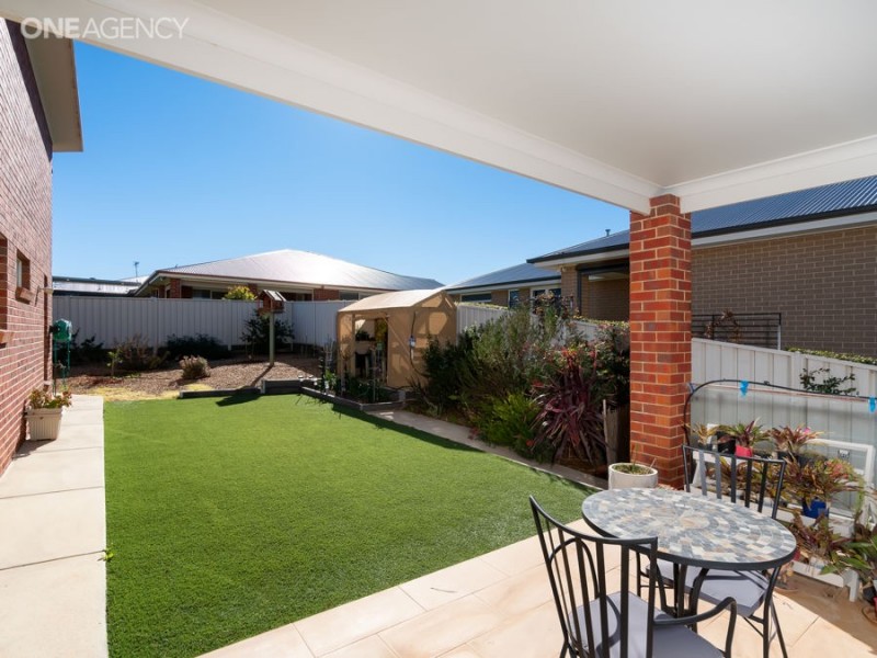 56 Franklin Drive, Estella NSW 2650