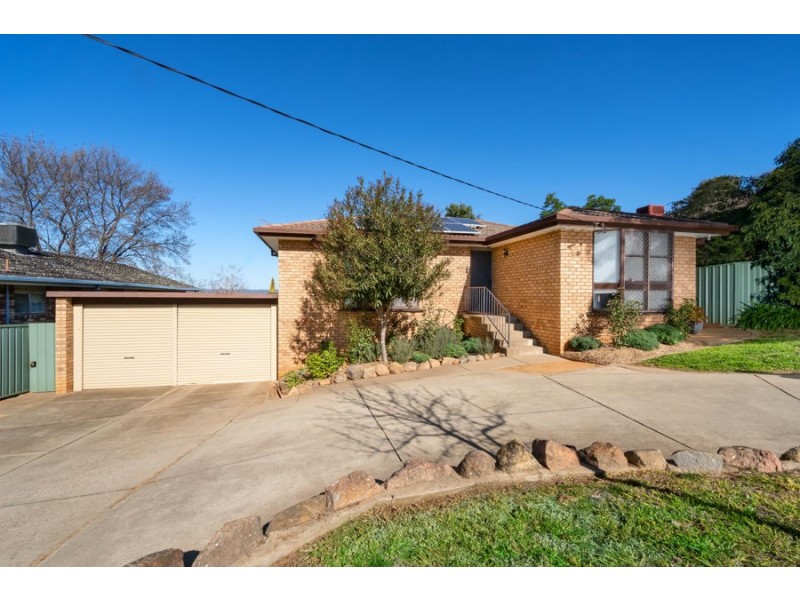84 Stanley Street, Kooringal NSW 2650