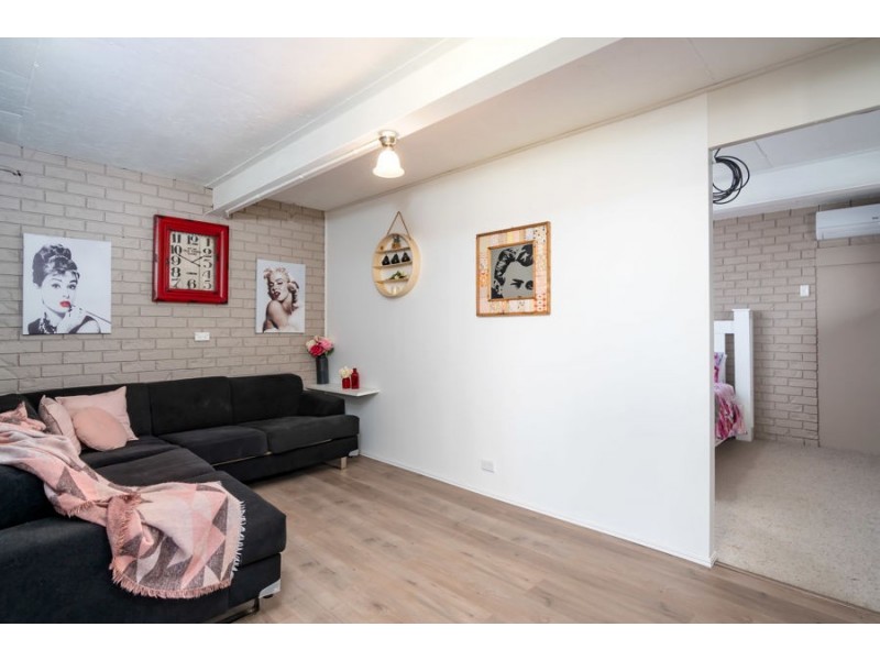 84 Stanley Street, Kooringal NSW 2650