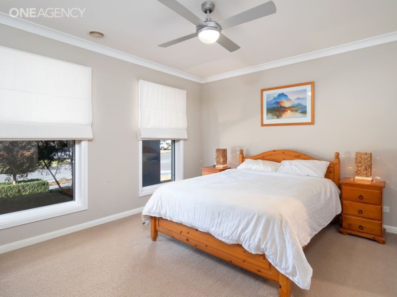 18 Wellington Avenue, Tatton NSW 2650