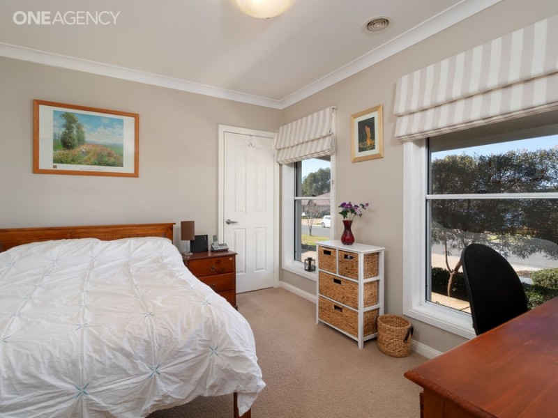 18 Wellington Avenue, Tatton NSW 2650