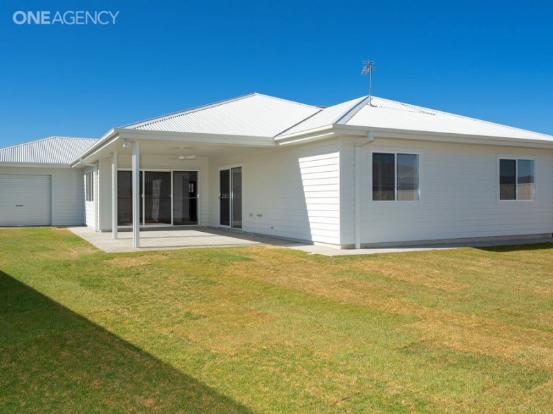 6 Wallaby Street, Gobbagombalin NSW 2650