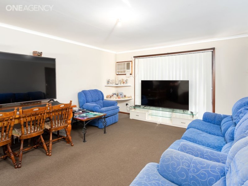 3/2A Joyes Place, Tolland NSW 2650