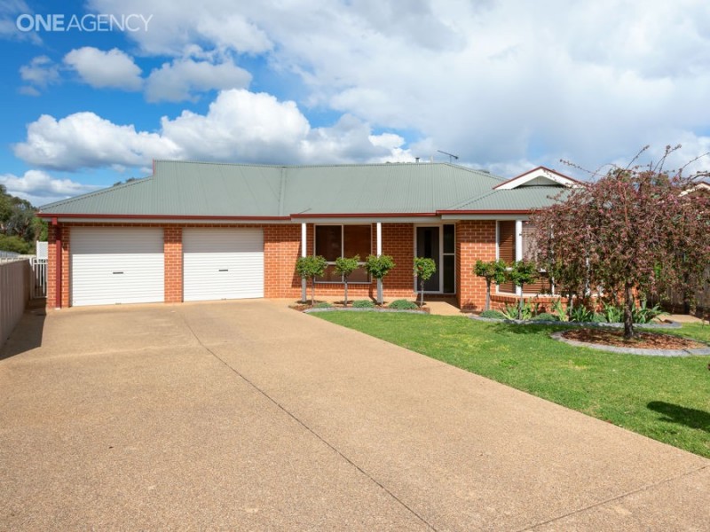 17 Grampian Place, Tatton NSW 2650