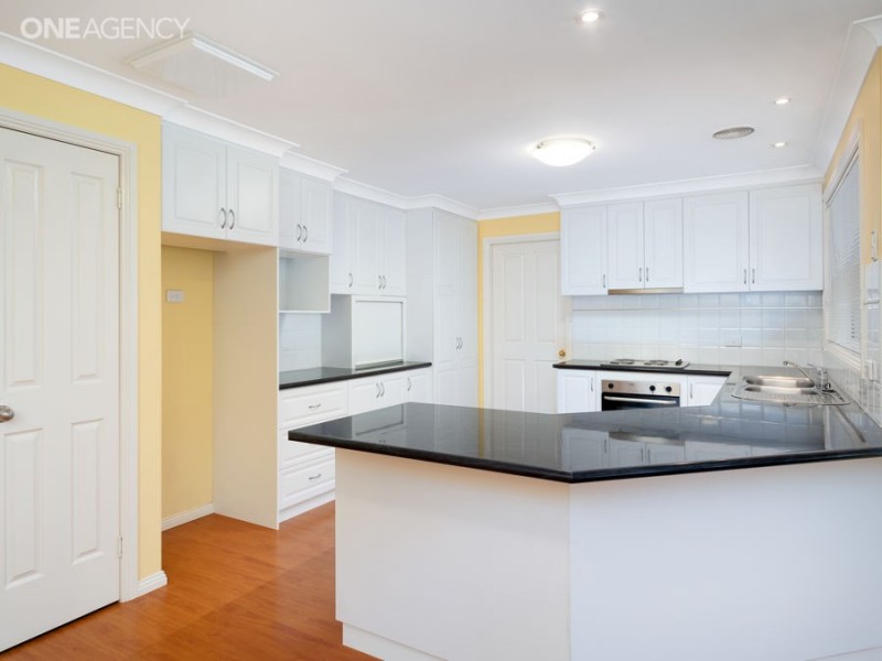 17 Grampian Place, Tatton NSW 2650