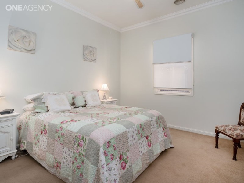 64 Thorne Street, Wagga Wagga NSW 2650