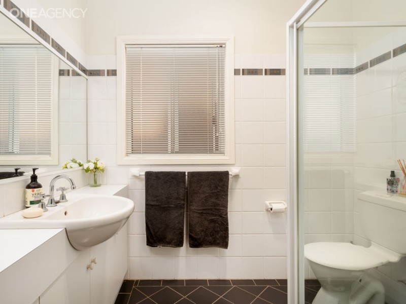 64 Thorne Street, Wagga Wagga NSW 2650