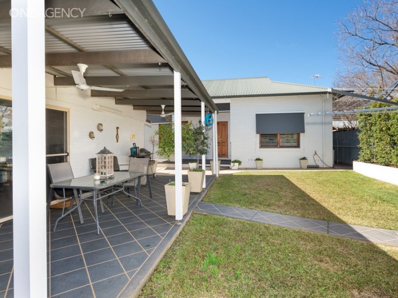 64 Thorne Street, Wagga Wagga NSW 2650