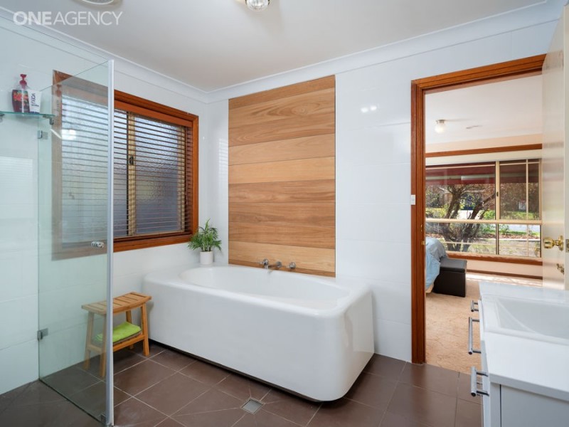 38 Pugsley Avenue, Estella NSW 2650