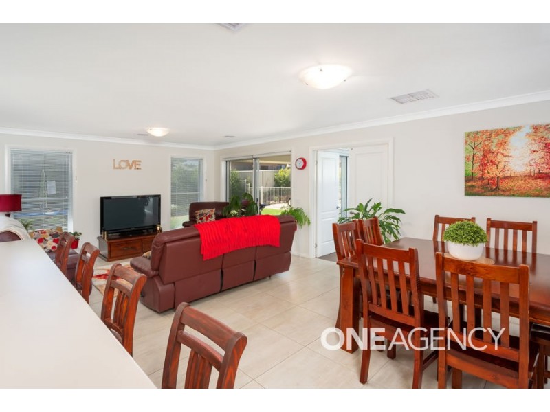 31 Barmedman Avenue, Gobbagombalin NSW 2650