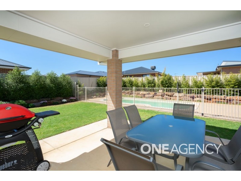 31 Barmedman Avenue, Gobbagombalin NSW 2650