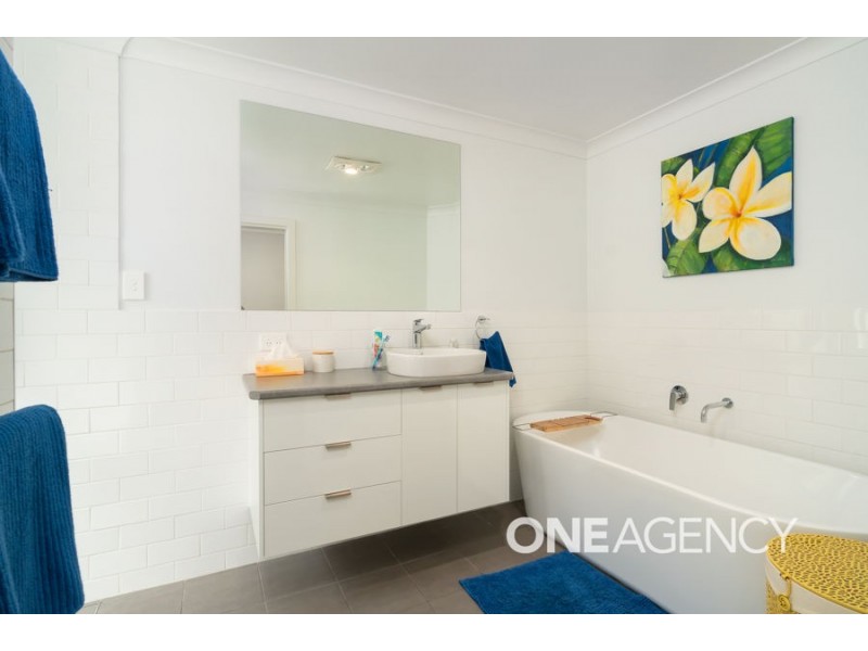 3 Barossa Street, Estella NSW 2650