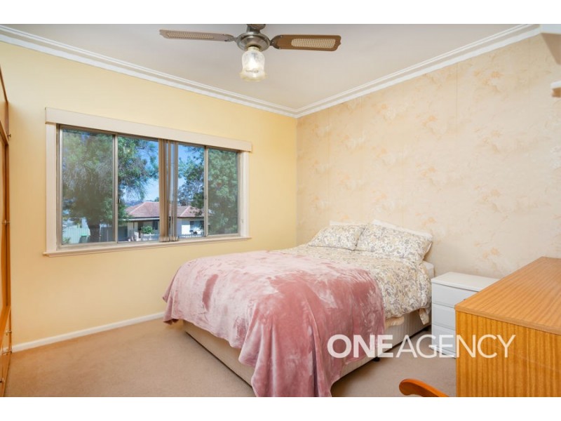 39 Beltana Avenue, Mount Austin NSW 2650