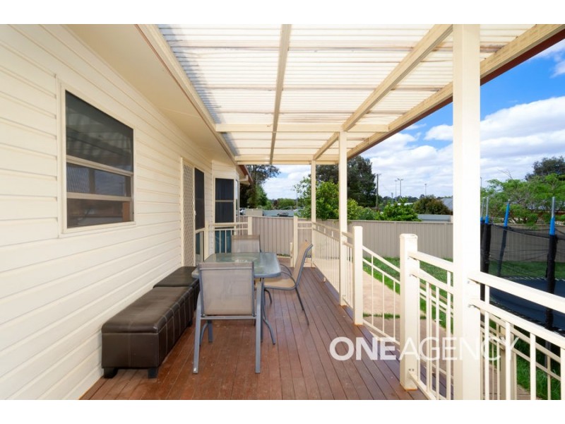 331 Lake Albert Road, Kooringal NSW 2650