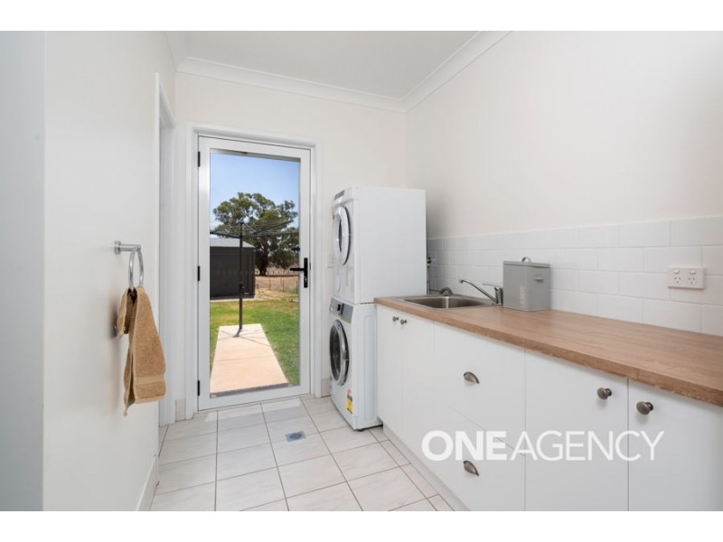 19 Matilda Crescent, Gumly Gumly NSW 2652