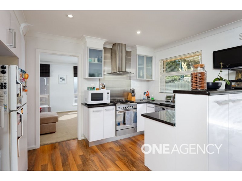 13 MALUMBA CRESCENT, Kooringal NSW 2650