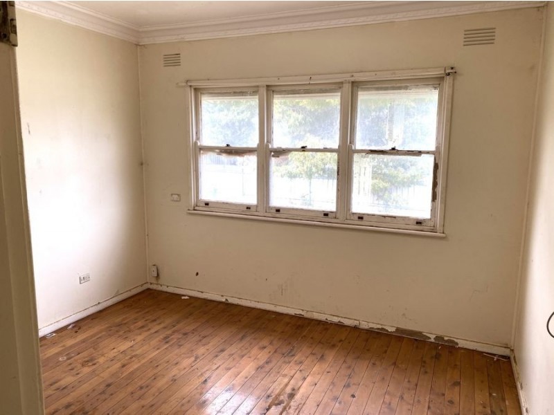 87 WALLACE STREET, Coolamon NSW 2701