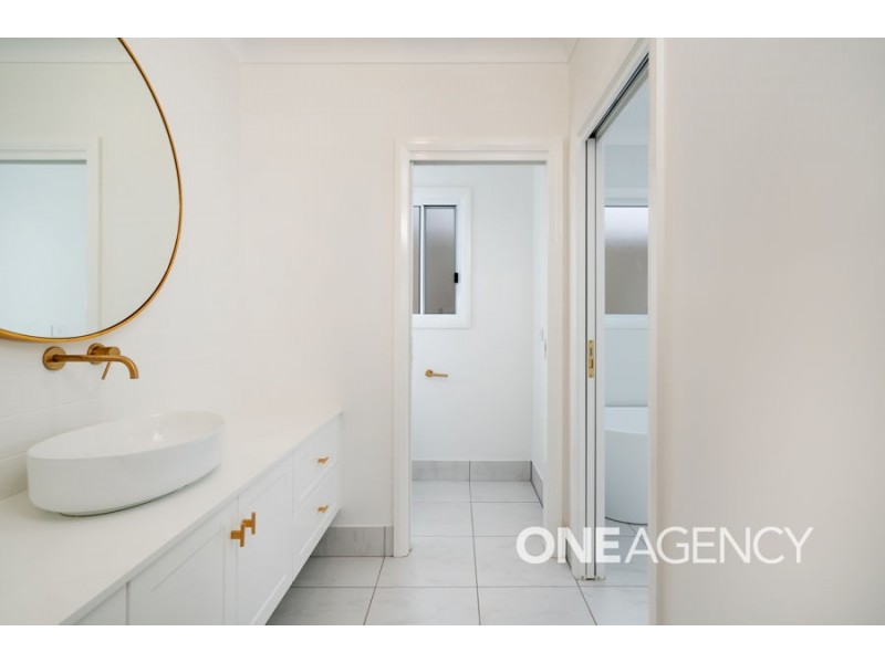 27 Mugga Street, Gobbagombalin NSW 2650