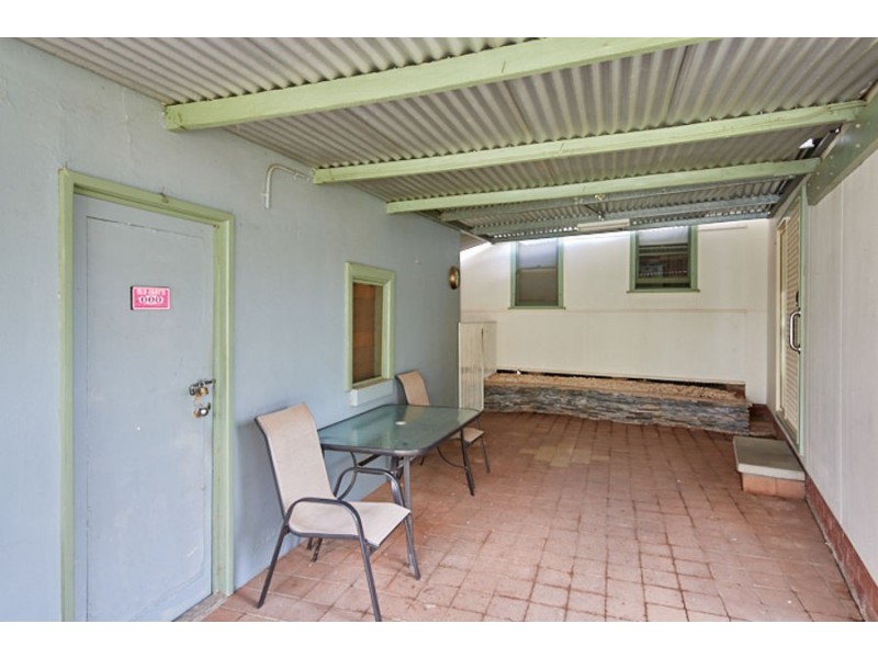 19 SPOONER AVENUE, Mount Austin NSW 2650