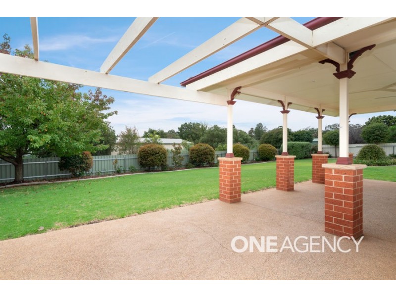 93 METHUL STREET, Coolamon NSW 2701