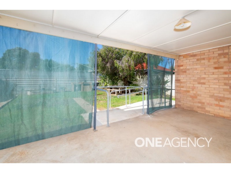 21 Martin Street, Tolland NSW 2650