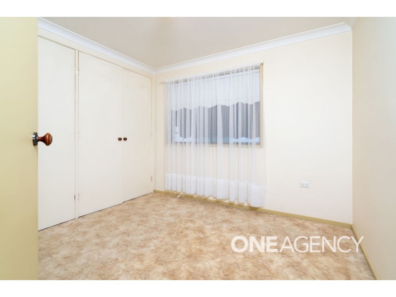 24 Adjin Street, Mount Austin NSW 2650