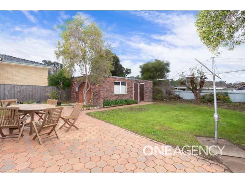 27 WILLOW STREET, Kooringal NSW 2650