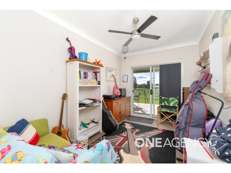 57 WILLOW TREE PLACE, Springvale NSW 2650