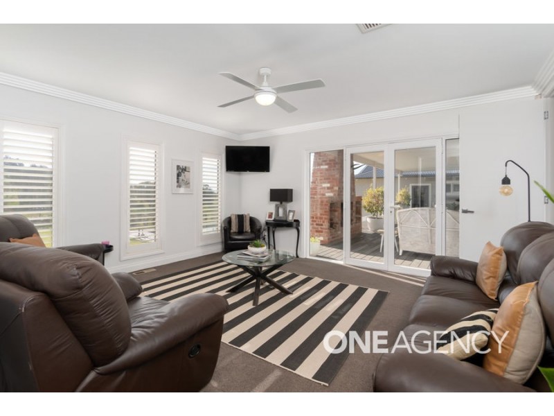 42 PIMELEA PLACE, Springvale NSW 2650