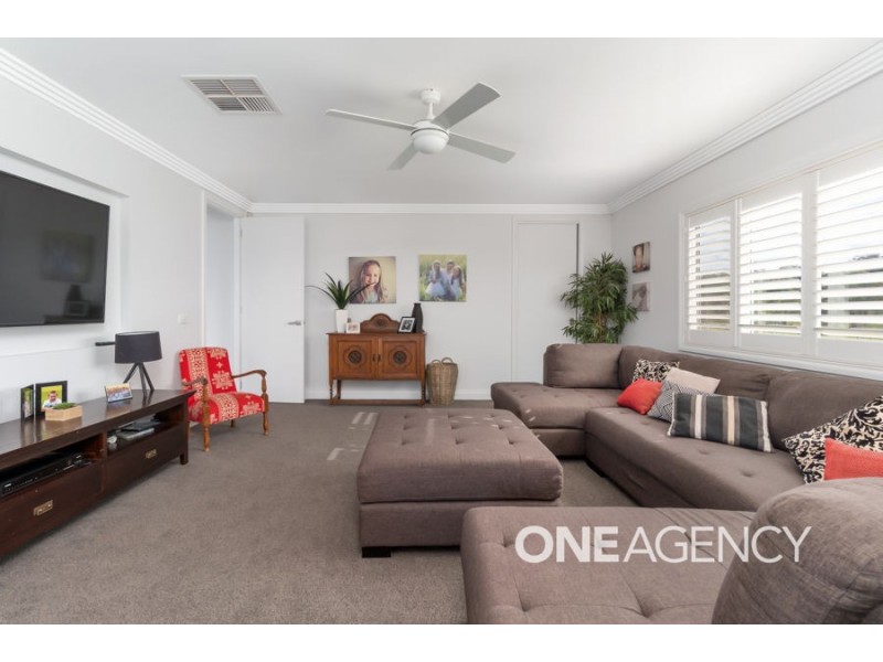 42 PIMELEA PLACE, Springvale NSW 2650